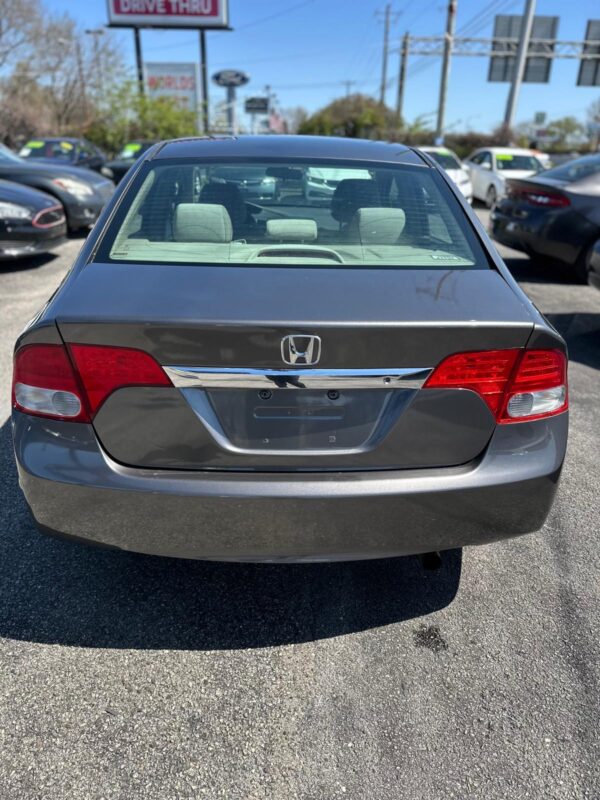 2010 HONDA CIVIC - Image 17