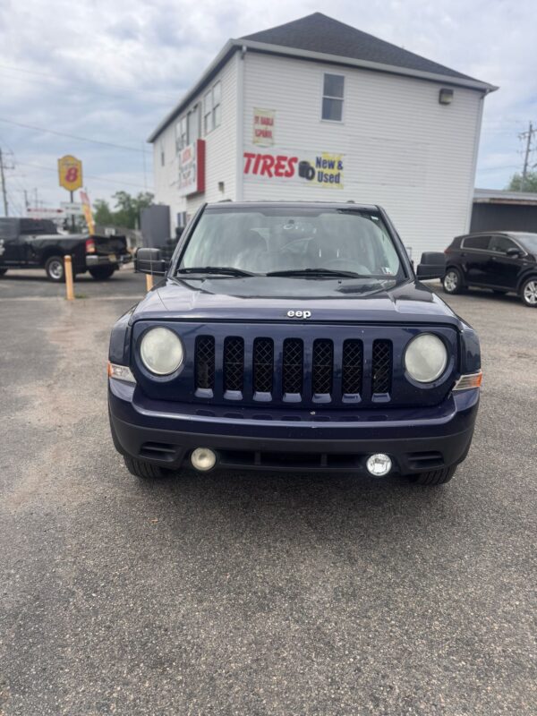 2012 JEEP PATRIOT - Image 2