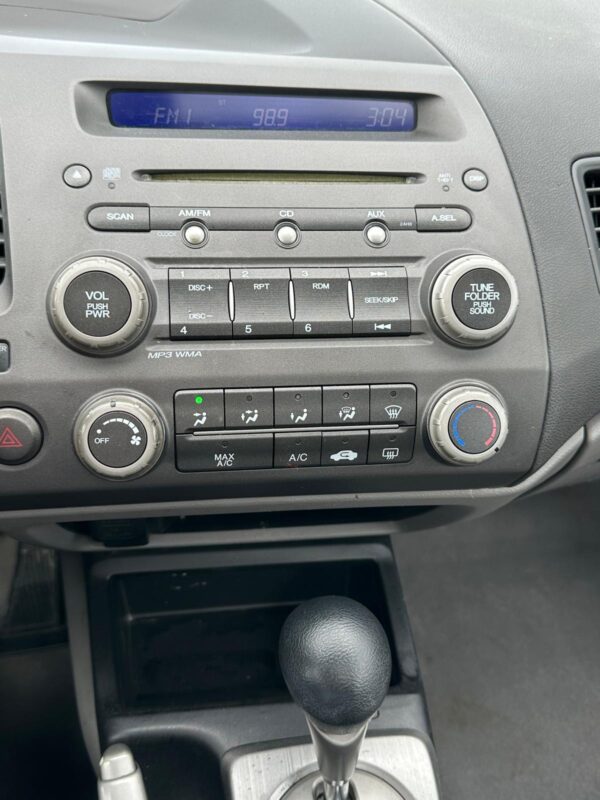 2010 HONDA CIVIC - Image 8