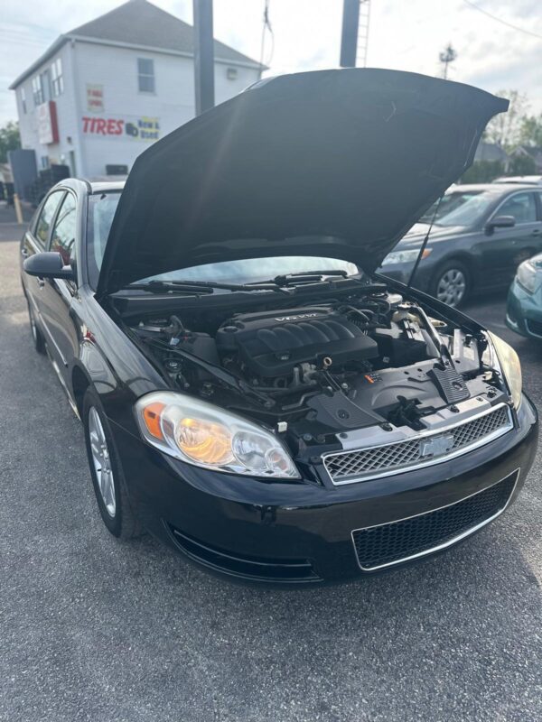 2014 CHEVY IMPALA LT - Image 13