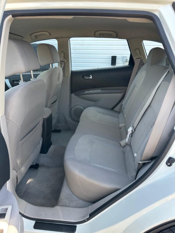 2013 NISSAN ROGUE - Image 9