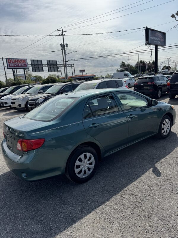 2010 TOYOTA COROLLA - Image 10