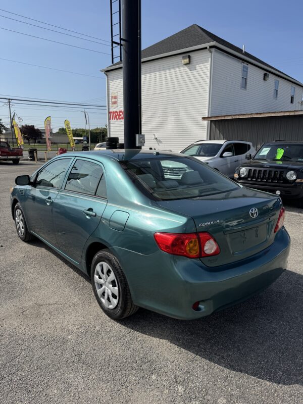 2010 TOYOTA COROLLA - Image 13