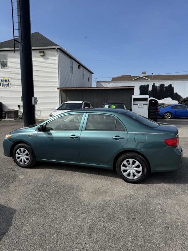 2010 TOYOTA COROLLA - Image 14