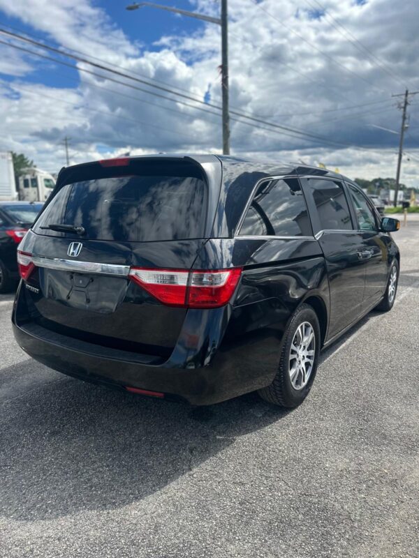 2011 HONDA ODYSSEY EX-L - Image 7