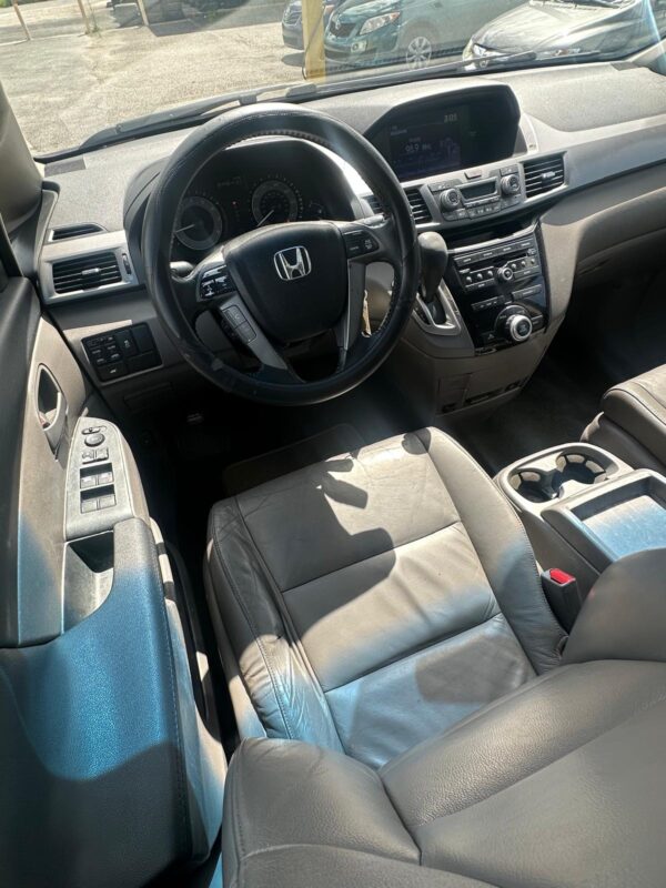 2011 HONDA ODYSSEY EX-L - Image 14