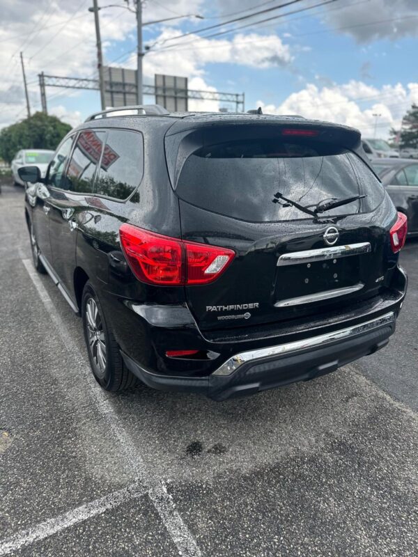2018 NISSAN PATHFINDER - Image 8