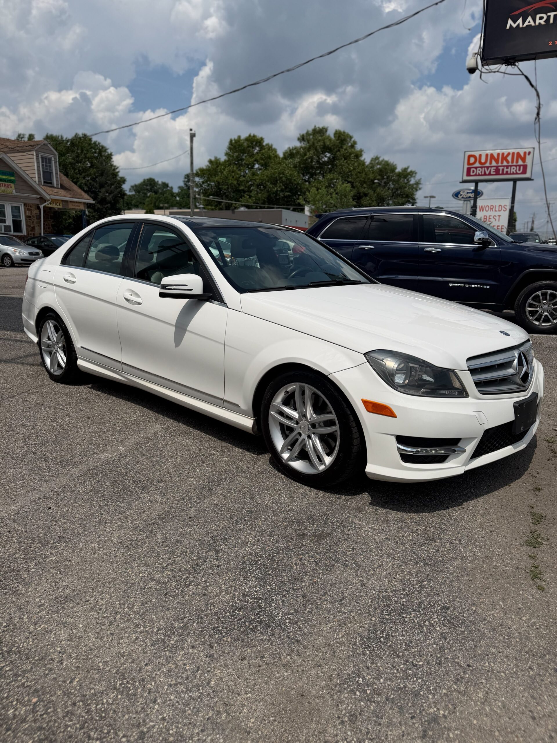 2013 Mercedez-Benz C-Class 300 - Image 6