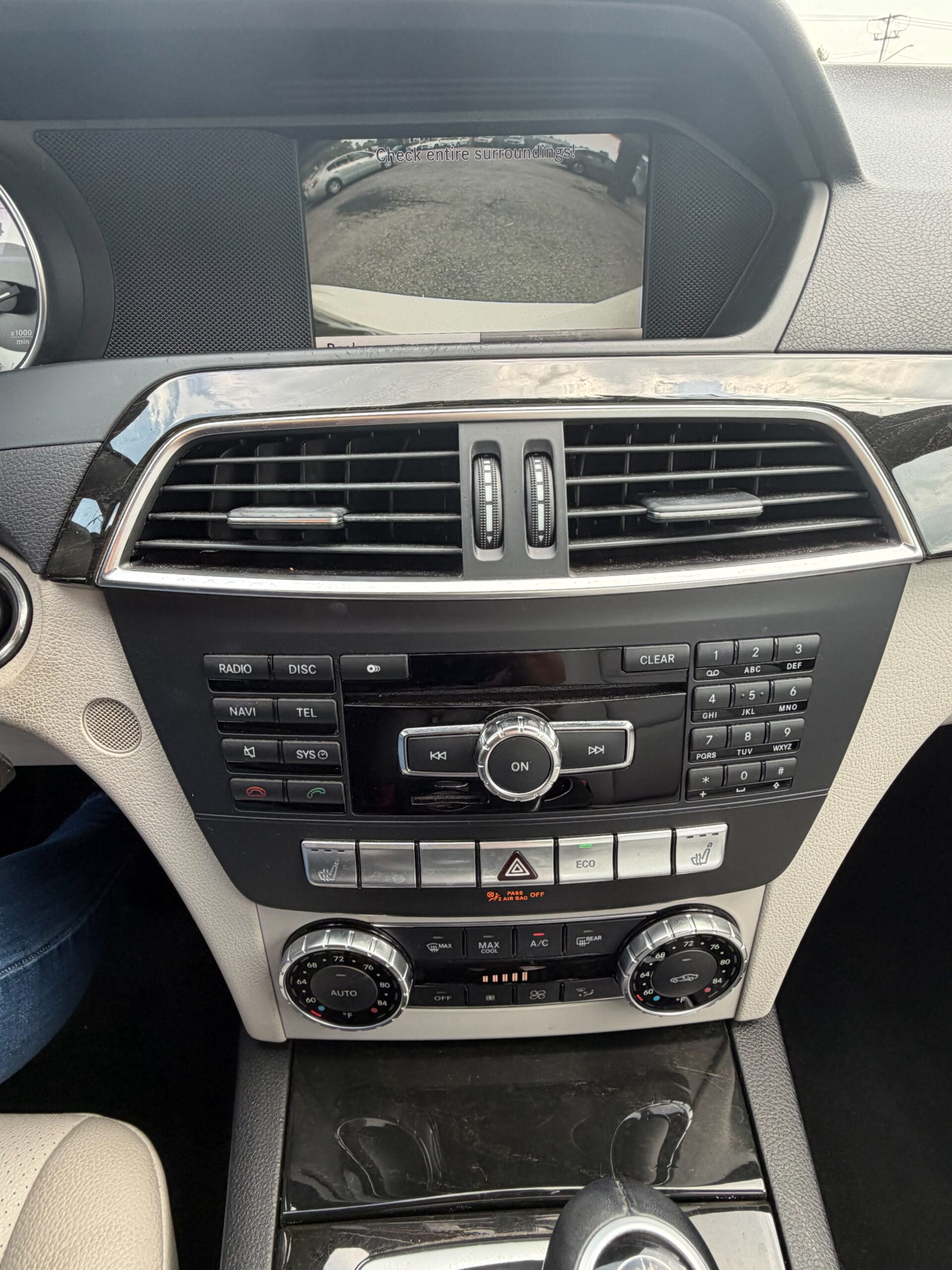 2013 Mercedez-Benz C-Class 300 - Image 14