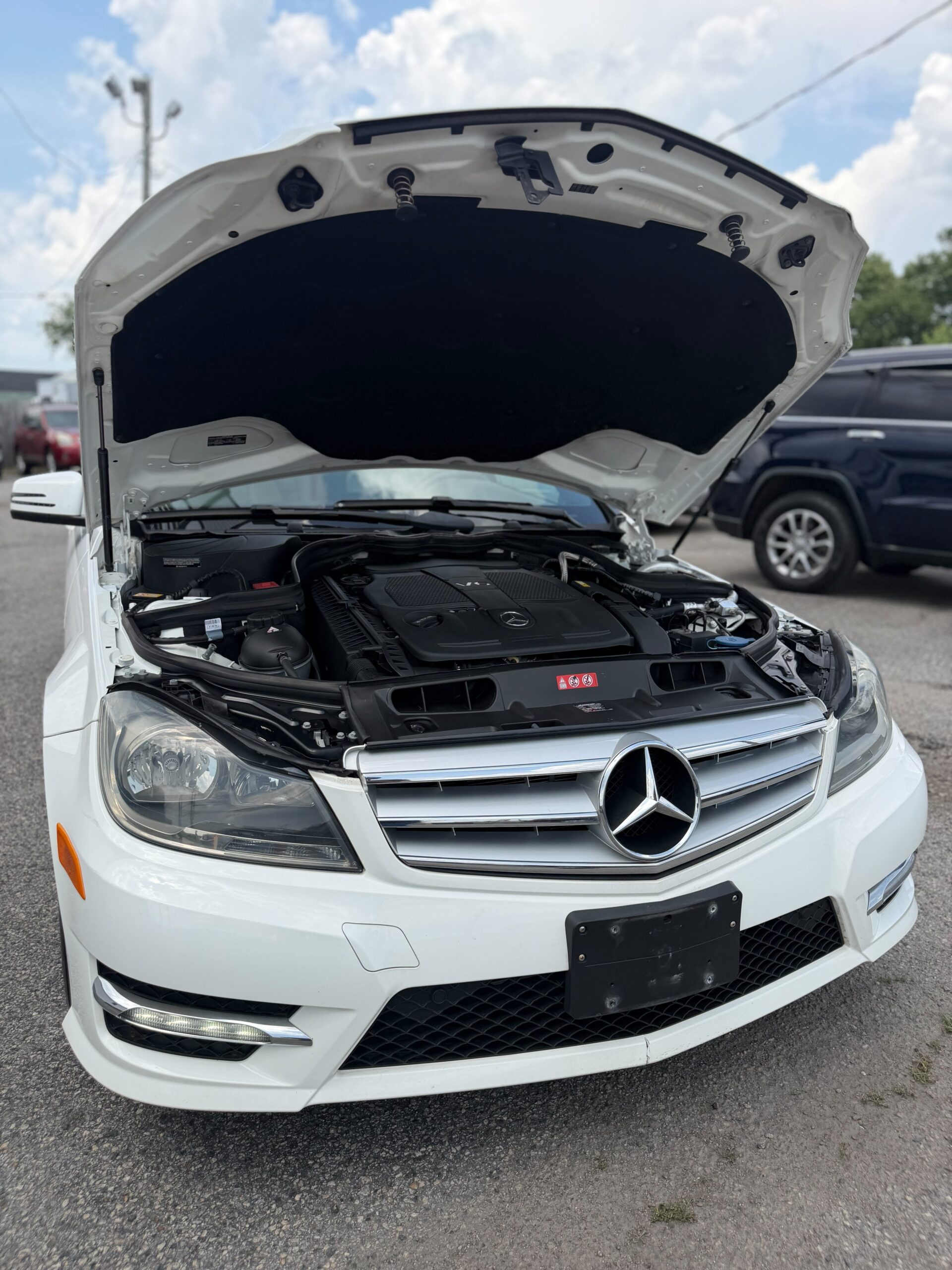 2013 Mercedez-Benz C-Class 300 - Image 20