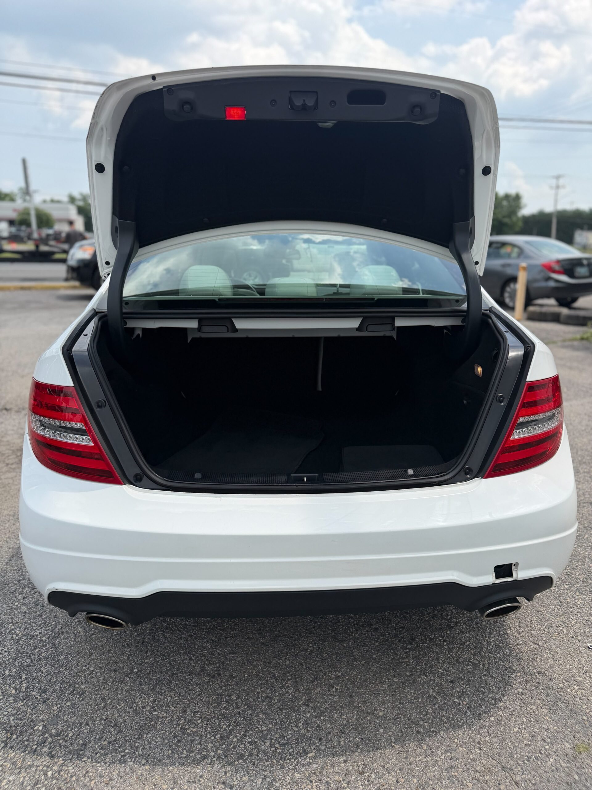 2013 Mercedez-Benz C-Class 300 - Image 18