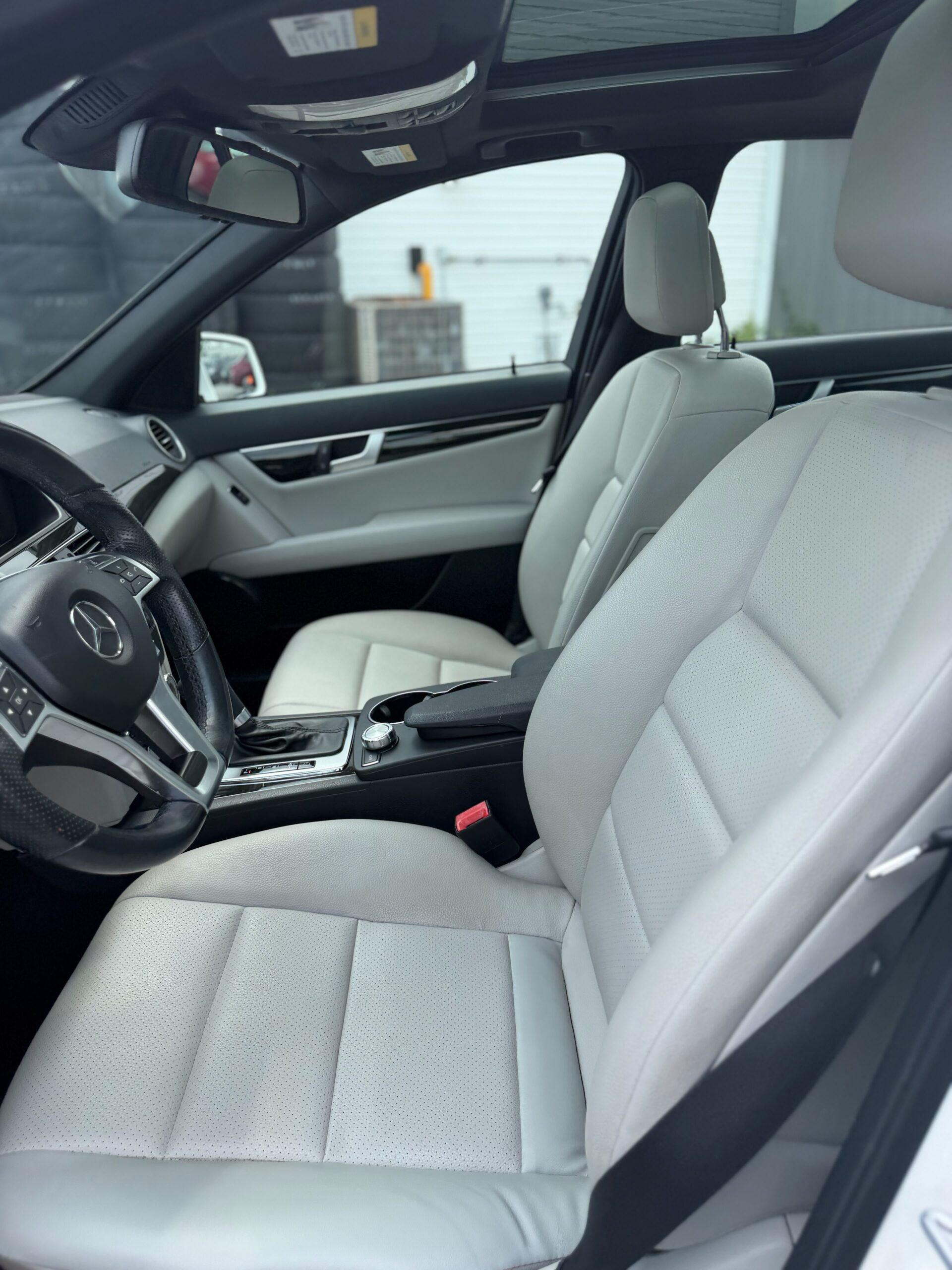 2013 Mercedez-Benz C-Class 300 - Image 19